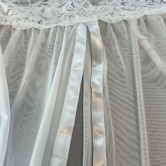 Avidlove White V-Neck Lace Mesh Teddy BabyDoll Open Back w/ Panty Lingerie NWT - Picture 11 of 13